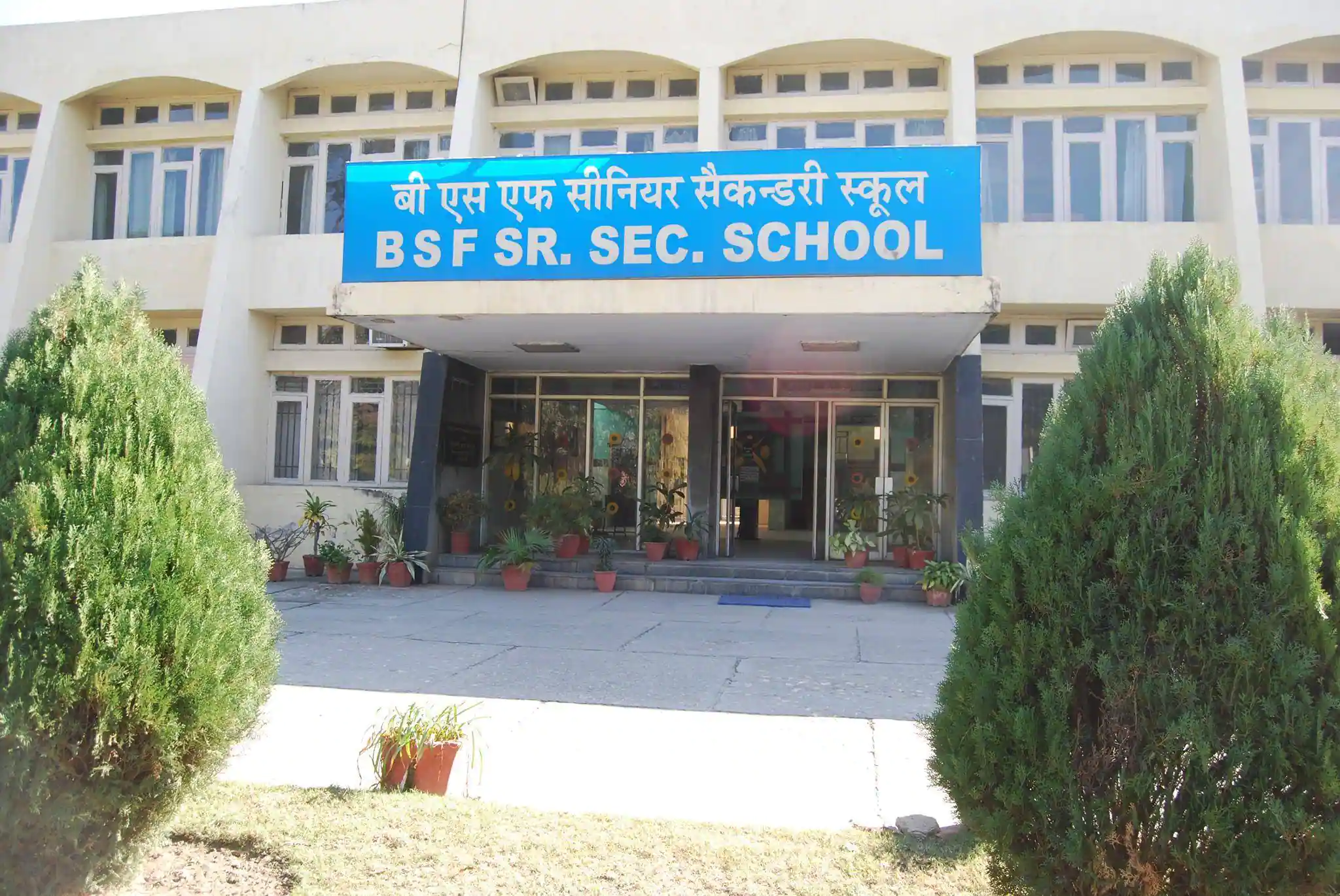 B S F SR Sec School