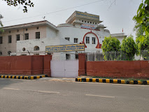 R M Arya Girls Senior Secondary School