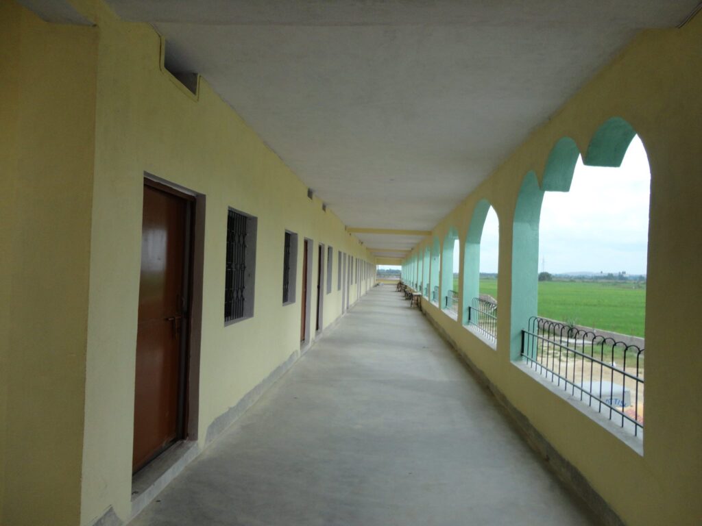 Scottish Central School ( Lalganj )