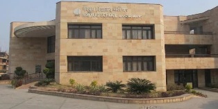 Navyug School (Senior)