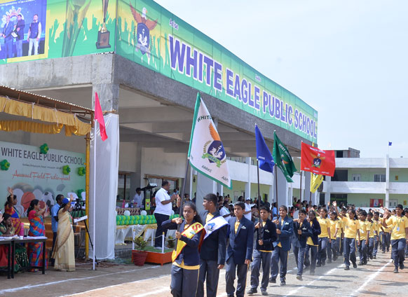 White Eagle Public School