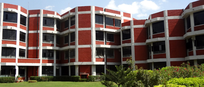 Poorna Prajna Public School