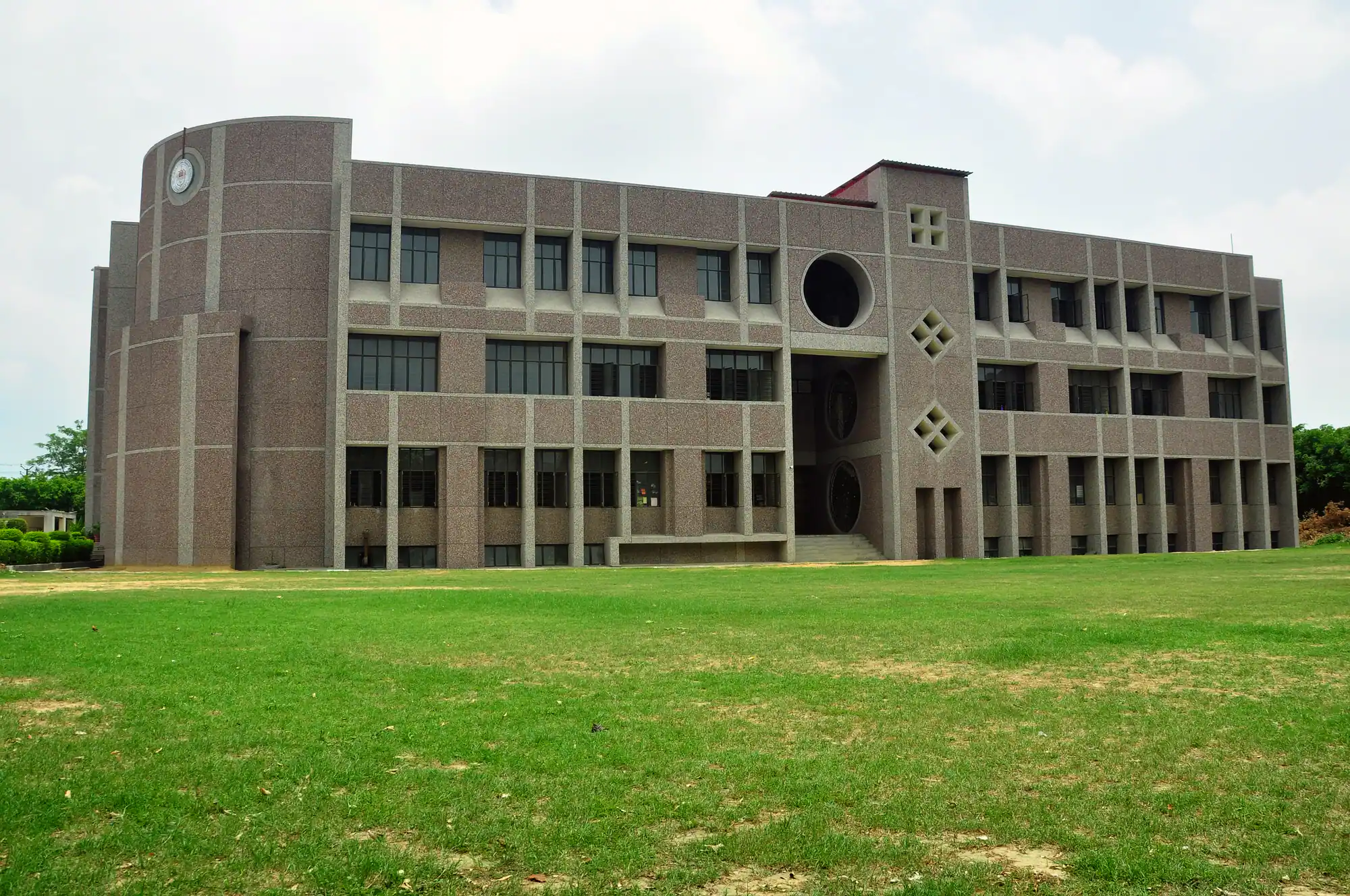 Delhi Mar Thoma Public  School