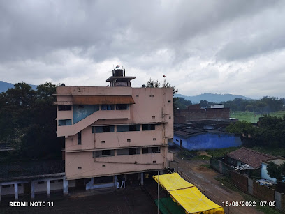 A'la Anglaise School