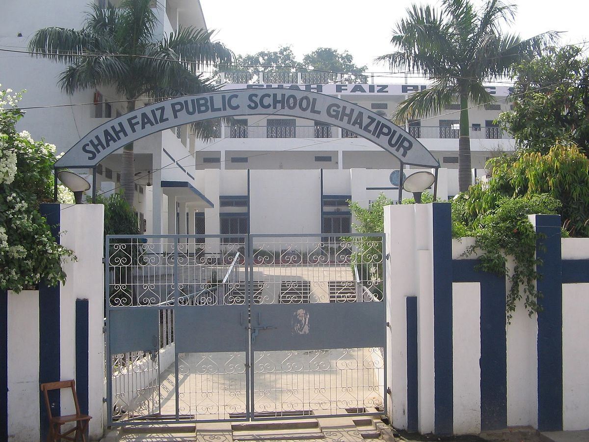 Shah Faiz Pubic School