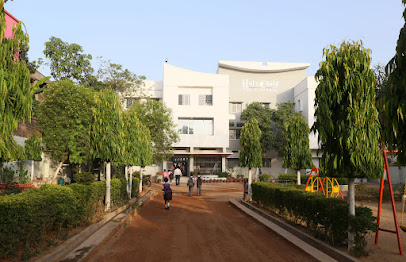 Holy Child Public School