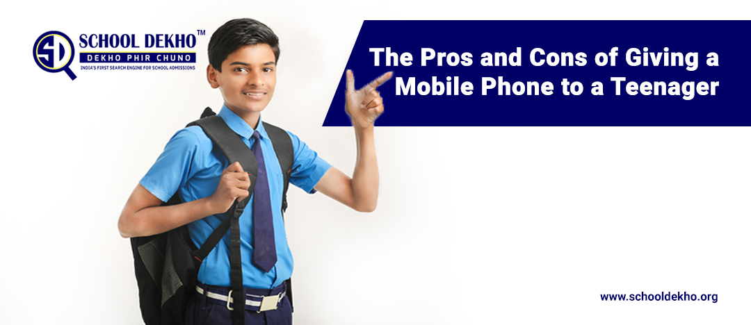 The Pros and Cons of Giving a Mobile Phone to a Teenager